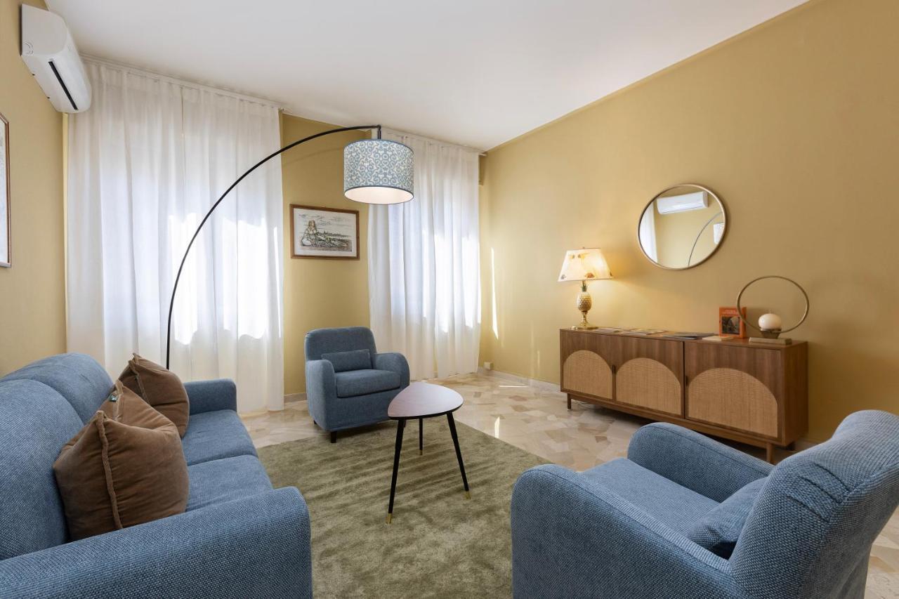 Lilly Apartment Firenze Bagian luar foto